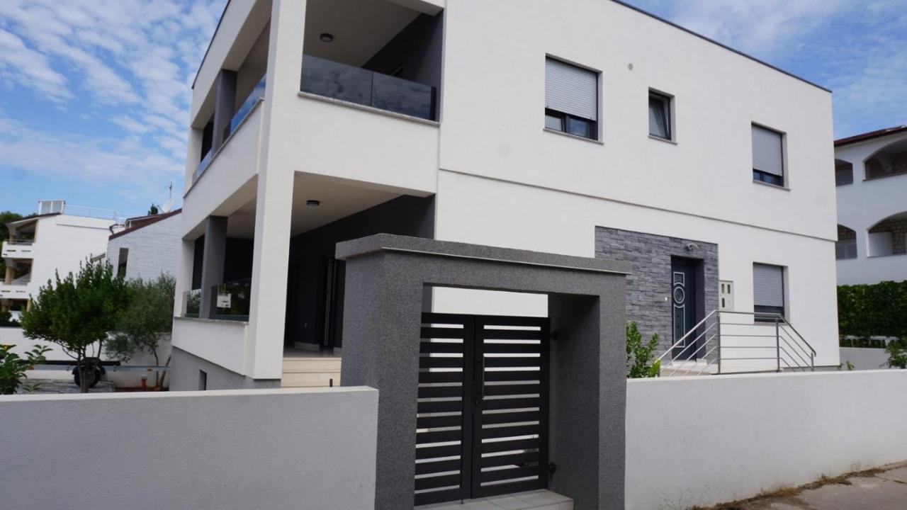 Apartments Jozef Vodice Exterior foto