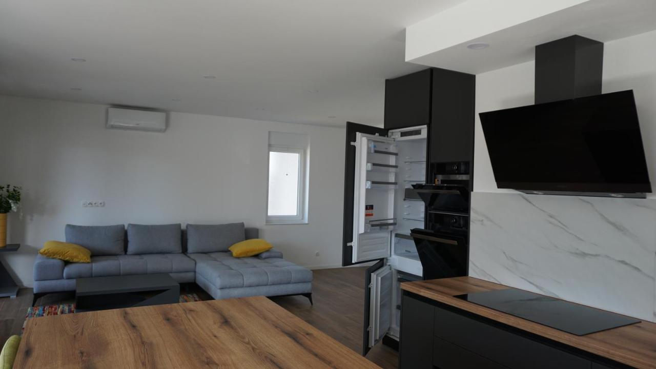 Apartments Jozef Vodice Exterior foto